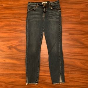 EUC Loft Modern Skinny Jeans size 4
